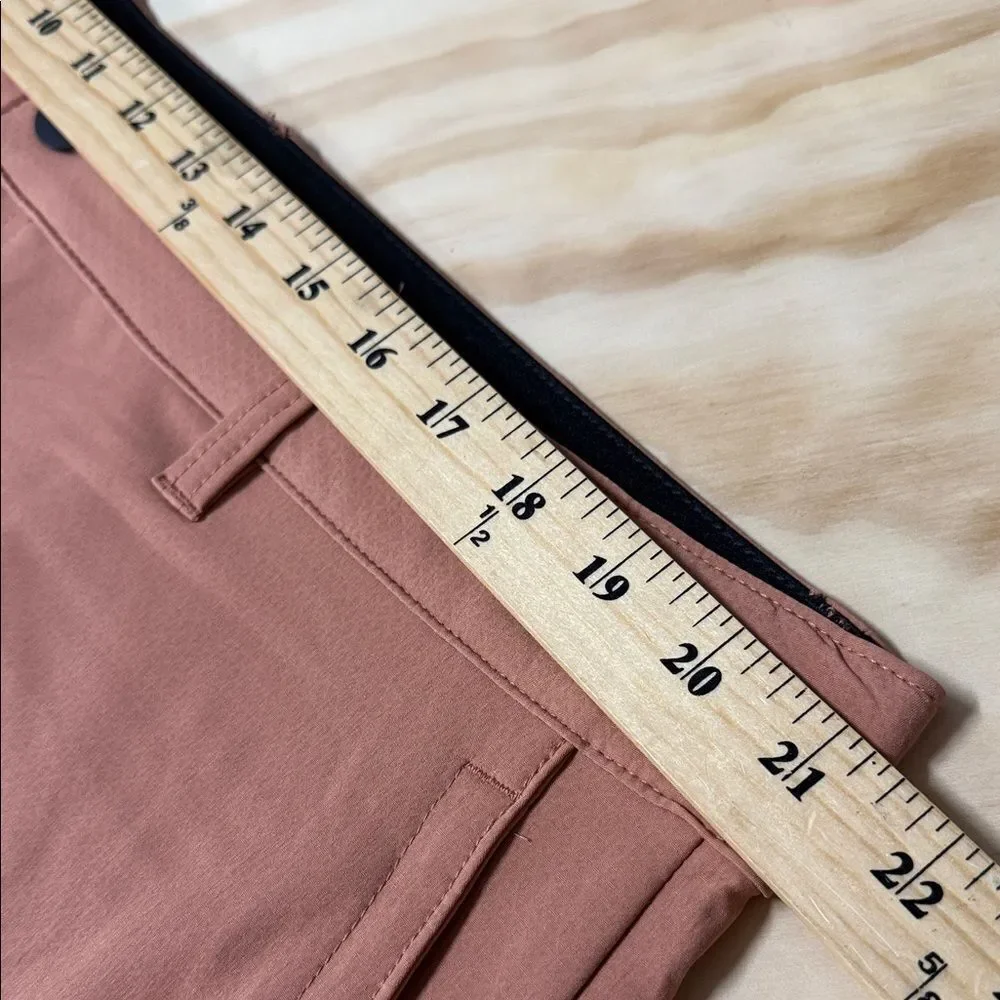 Hurley Men's Rust Flat Front Shorts